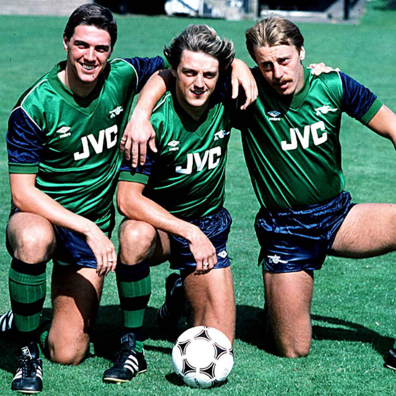 Arsenal 1982 Away vintage football shirt Retrofootball