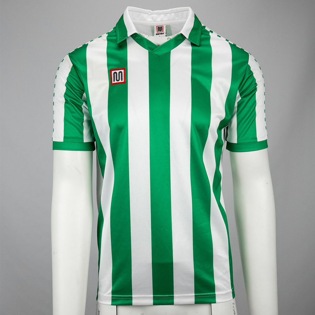 real betis retro shirt