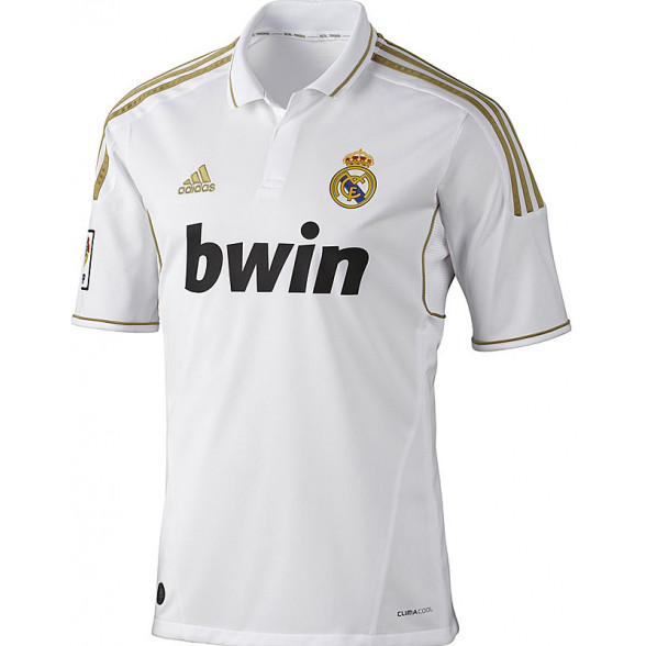 Retro clearance real madrid