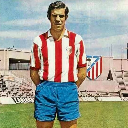 Atletico de Madrid 1970-71 Luis Aragones Retro Vintage Football Shirt