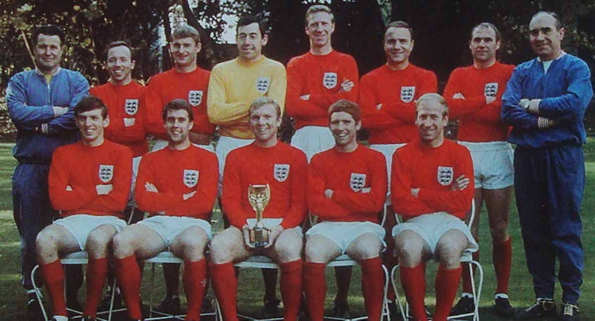 England Classic football shirt 1966