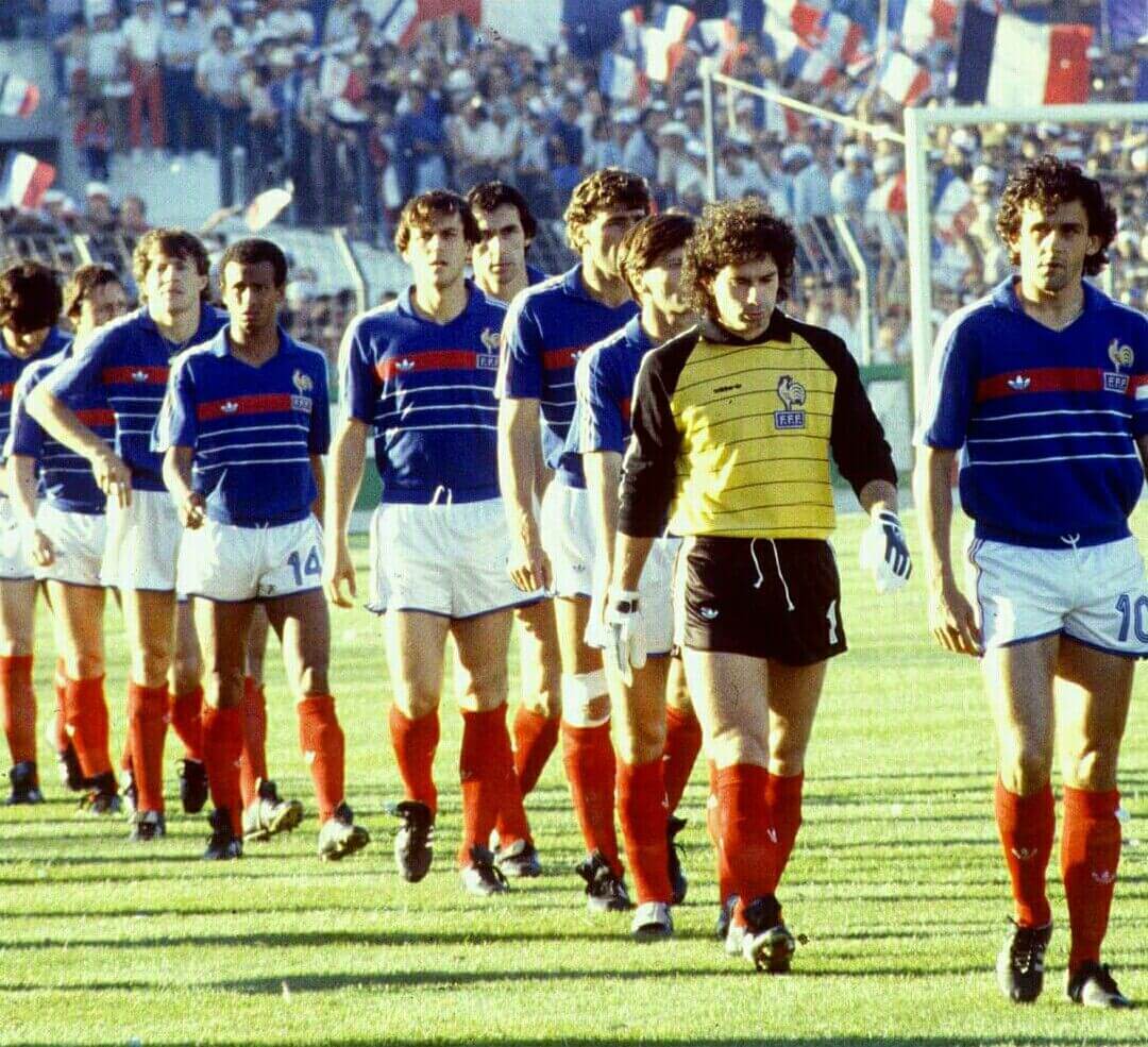 French Football squad 1984 with Platini